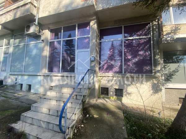 Дава под наем офис, гр. велико търново, център