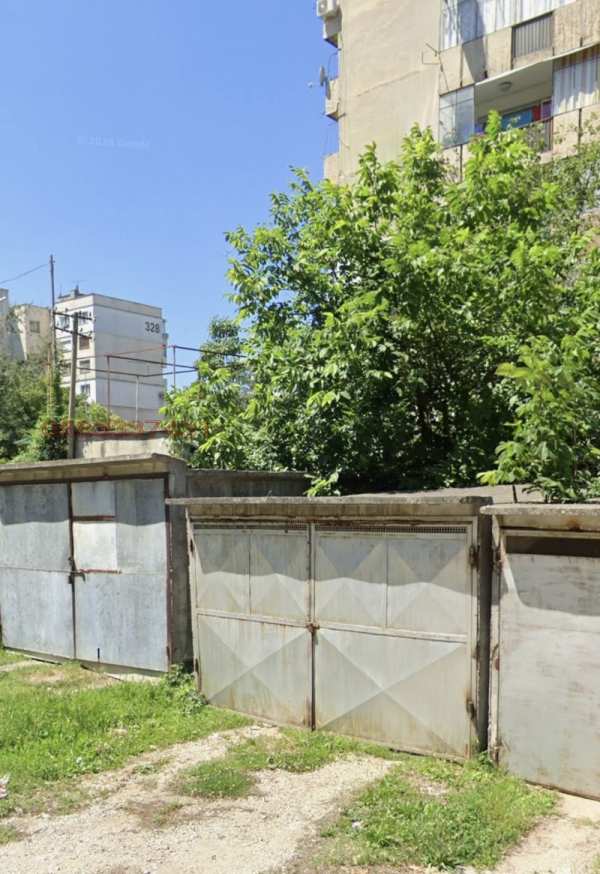 Дава под наем гараж, паркомясто, гр. ловеч, младост