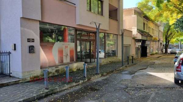 Дава под наем офис, гр. велинград, област пазарджик