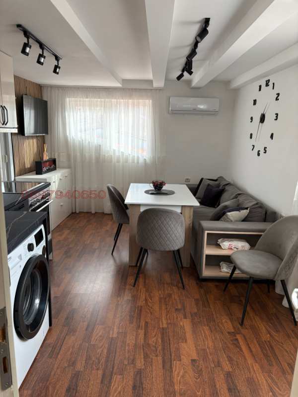 Дава под наем  2-стаен град Кюстендил, Център
      62 кв.м