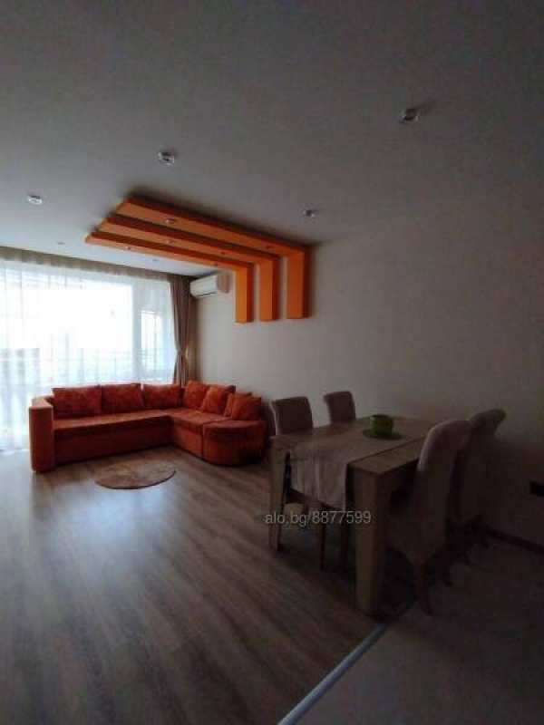 Дава под наем 2-стаен, гр. бургас, център