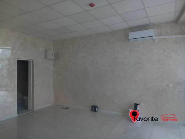 Дава под наем магазин, гр. шумен, център