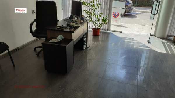 Дава под наем офис, гр. кърджали, център