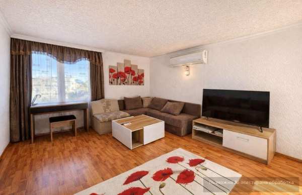 Дава под наем етаж от къща, гр. варна, м-т долна трака