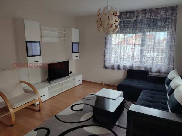 Дава под наем етаж от къща, с. гара елин пелин, област софия област