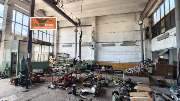 Дава под наем пром. помещение, гр. пазарджик, запад