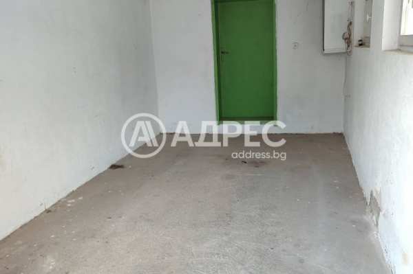 Дава под наем гараж, паркомясто, гр. севлиево, област габрово