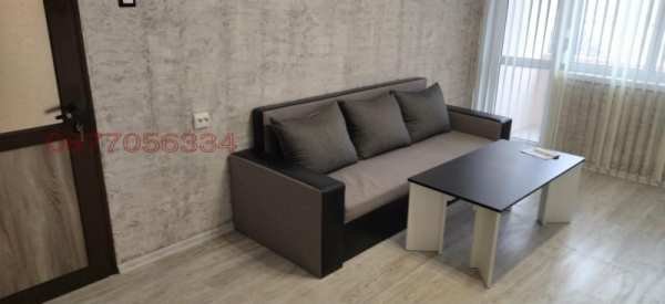 Дава под наем 2-стаен, гр. добрич, център