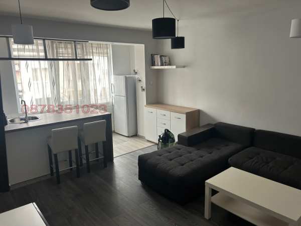 Дава под наем 2-стаен, гр. кюстендил, център