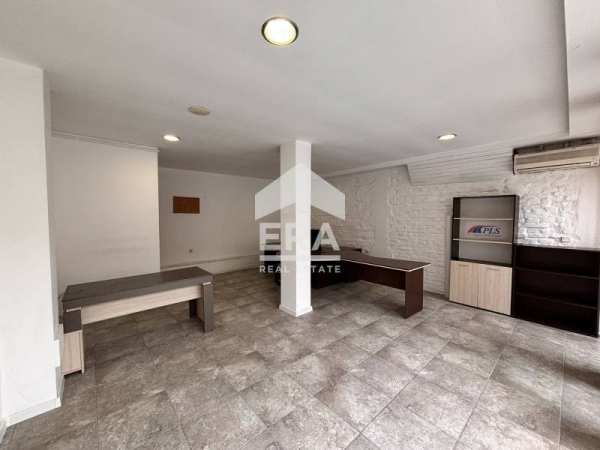 Дава под наем офис, гр. русе, център