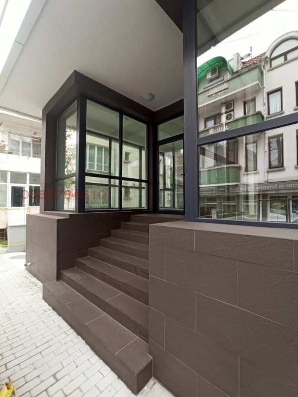 Дава под наем магазин, гр. ямбол, център