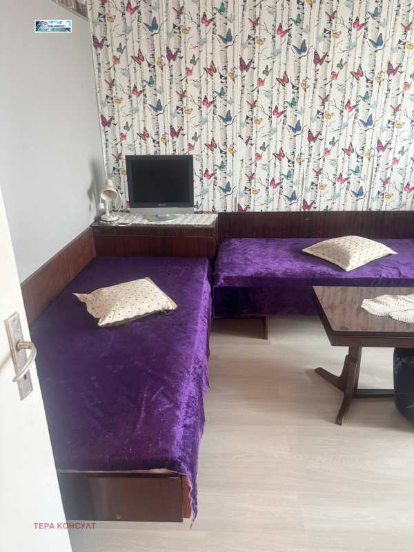 Дава под наем 2-стаен, гр. плевен, идеален център