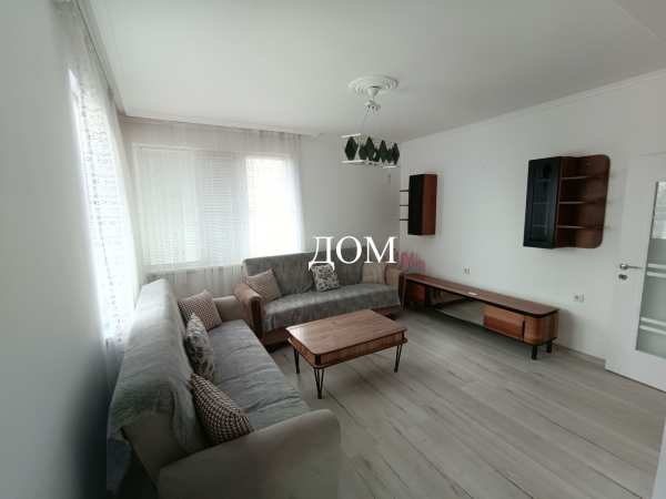 Дава под наем етаж от къща, гр. шумен, математическа гимназия